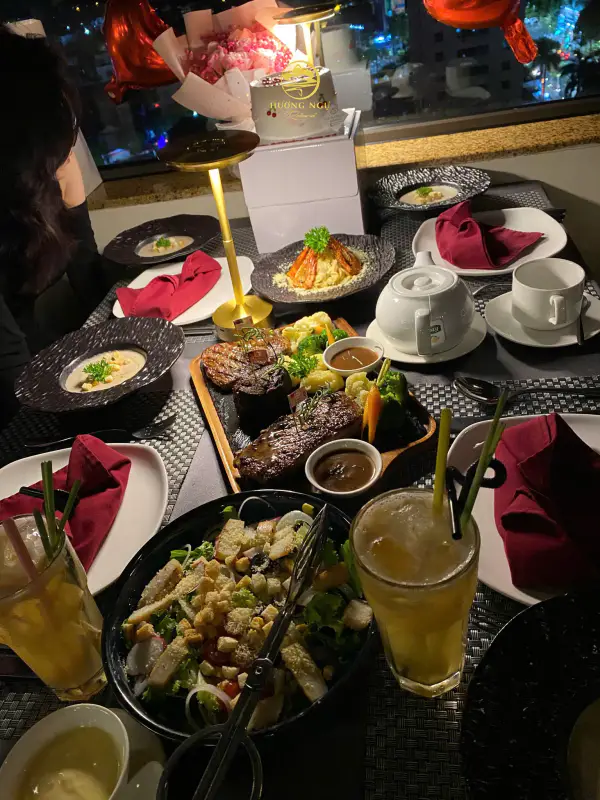 Hương Ngự Restaurant - ảnh 4