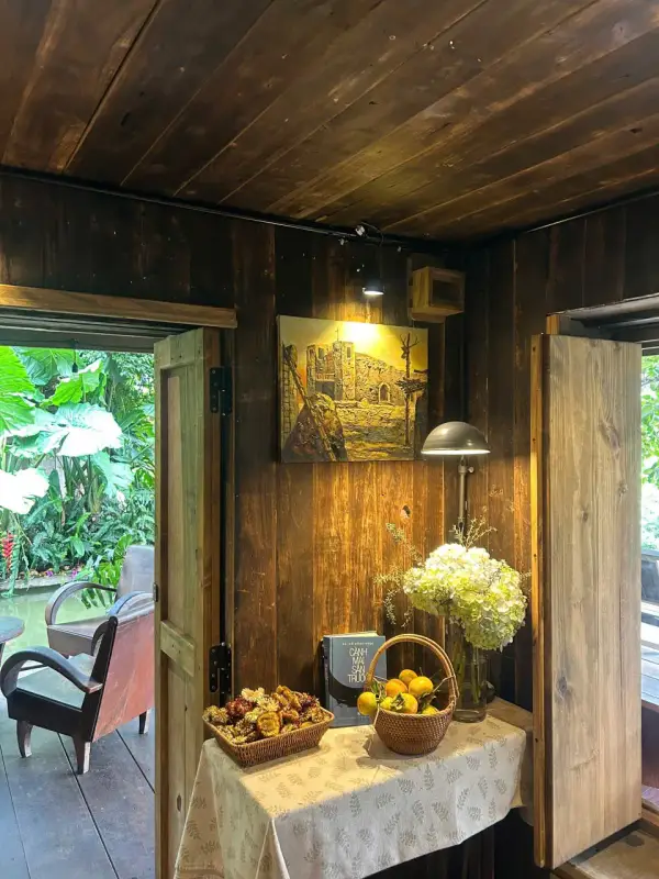 Tiệm cà phê Nắng Thuỷ Tinh - ảnh 6