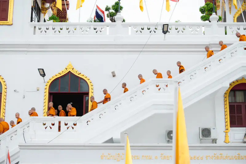 Chùa thuyền Wat Yannawa, Phra Aram Luang - ảnh 2
