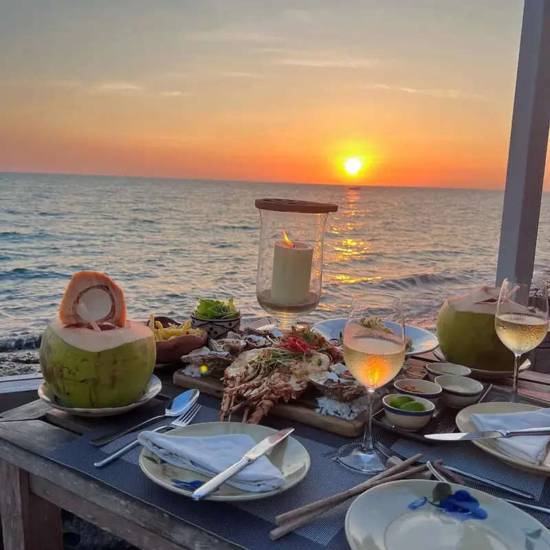 On The Rock Restaurant - ảnh 8