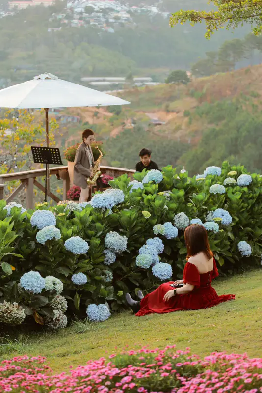 Tiệm cà phê Dốc Thị - ảnh 8