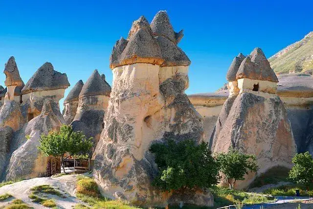 Love Valley Cappadocia - ảnh 6