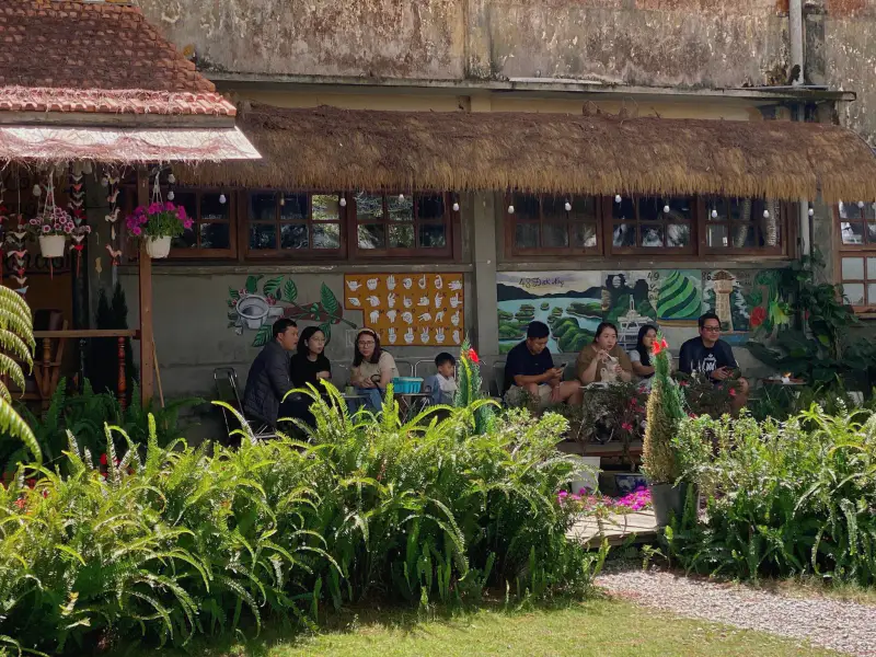 Cafe Lặng Art - ảnh 6