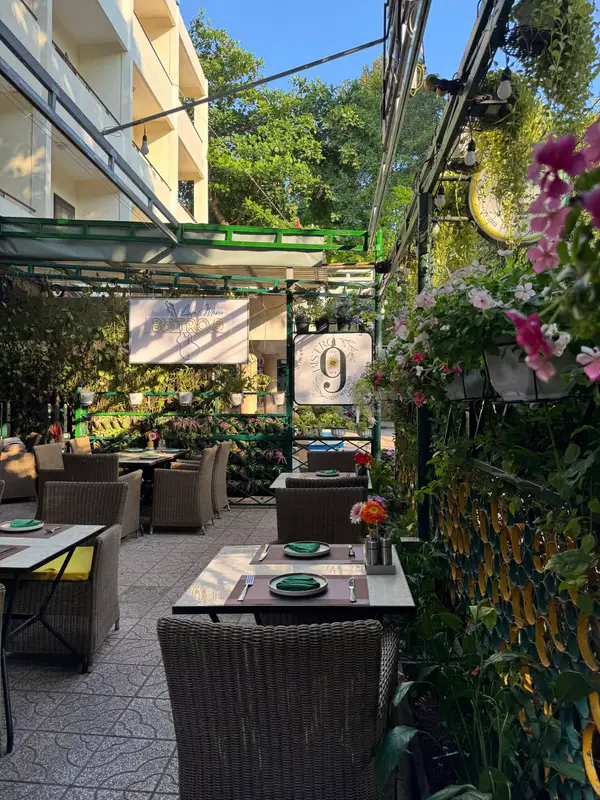 Bistro Nine Vũng Tàu - ảnh 7