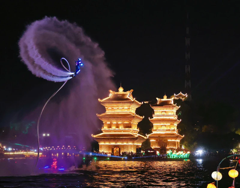 Phố cổ Hoa Lư - ảnh 2
