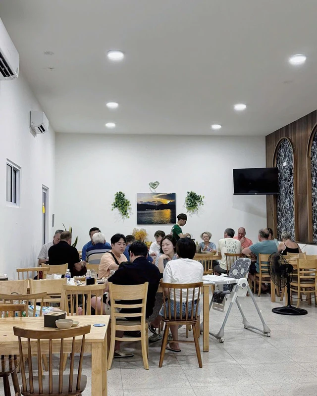 Lương Sơn Cảng Restaurant - ảnh 5
