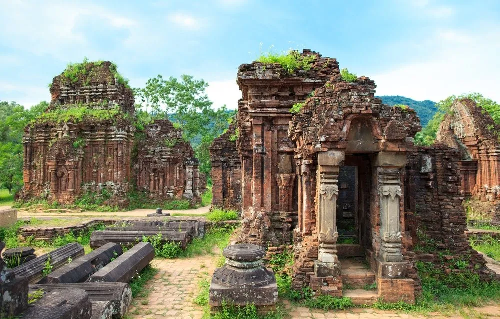 Tour Mỹ Sơn 1 Ngày: Khám Phá Kỳ Quan Thánh Địa Của Vương Quốc Chăm Pa 1