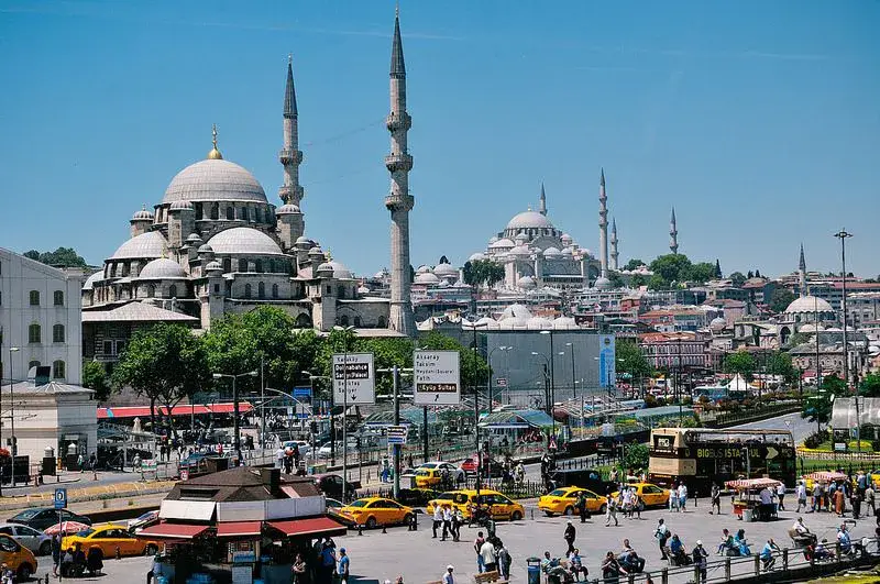 Eminonu Square - ảnh 3