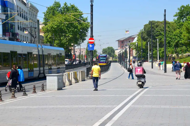 Quảng trường Beyazit Square - ảnh 6