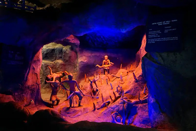 Hell's Museum - ảnh 2