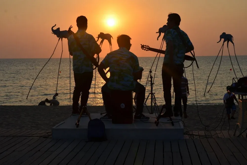 Bãi biển Sunset Sanato - ảnh 7