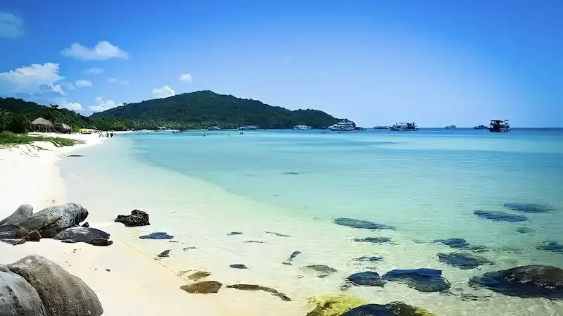 Bãi biển Ông Lang - ảnh 4