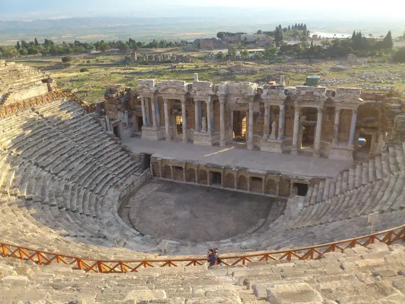 Nhà hát Cổ Hierapolis - ảnh 2