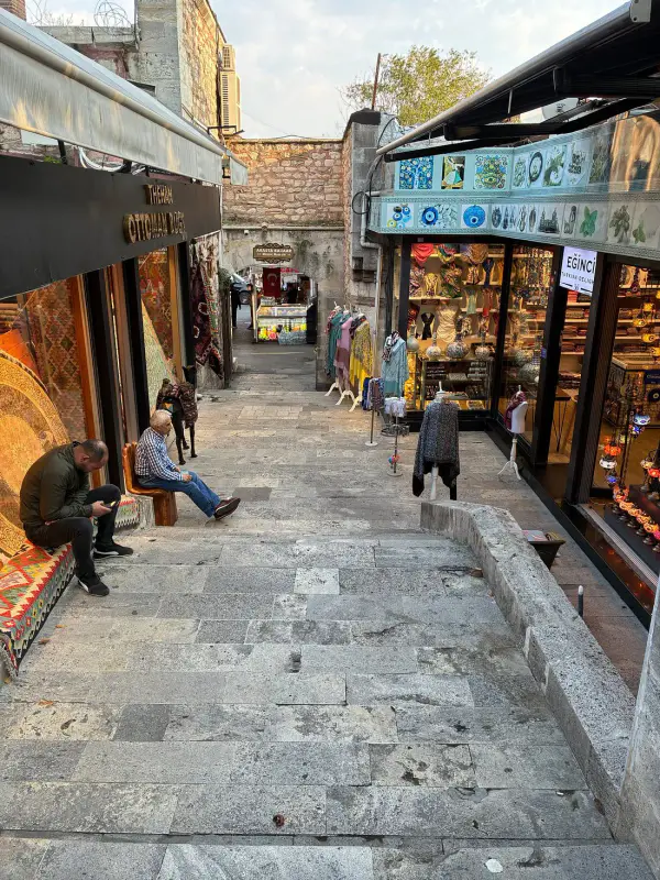 Arasta Bazaar - ảnh 5