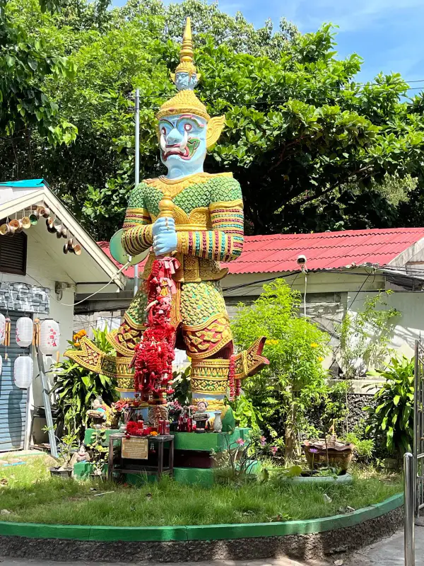 Chùa Phật Lớn Wat Phra Yai - ảnh 4
