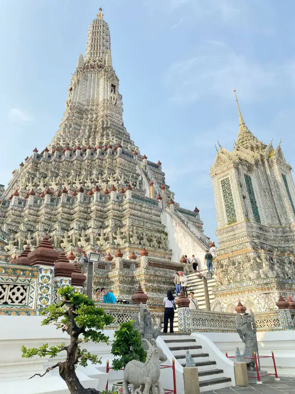 Chùa Wat Arun (Chùa Bình Minh) - ảnh 5