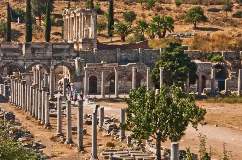 Ephesus: thành phố cổ Hy Lạp-La Mã - ảnh 7