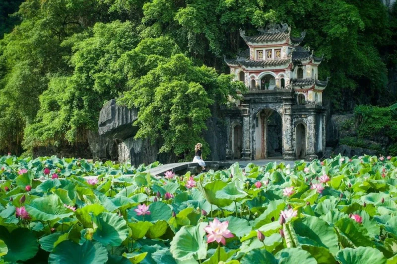 Chùa Bích Động - ảnh 2