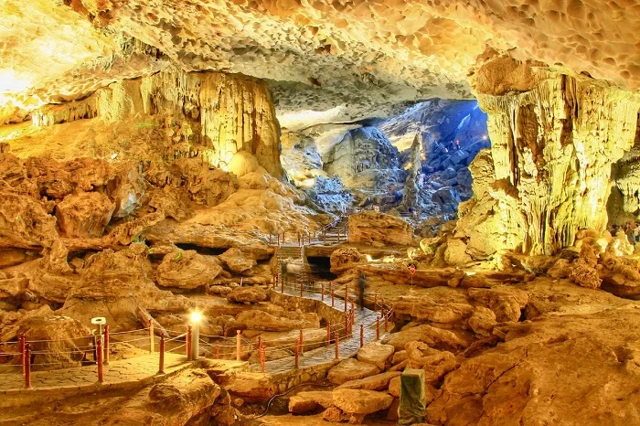 Hang Sửng Sốt - ảnh 4