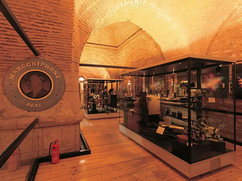 Rahmi M. Koç Museum - ảnh 6
