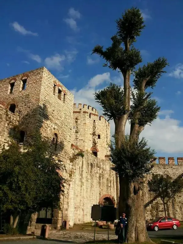 Pháo đài Yedikule Fortress - ảnh 2