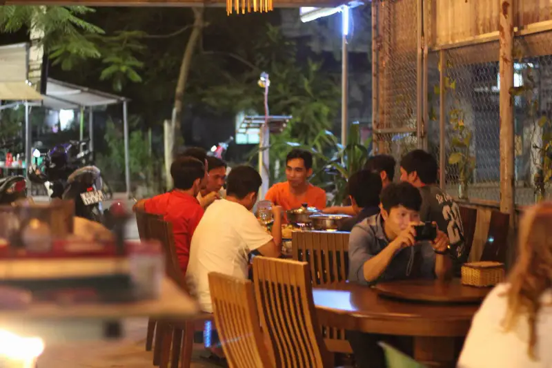 Tin Tin Pizza: family restaurant & vietnamese food & vegetarian food - ảnh 3