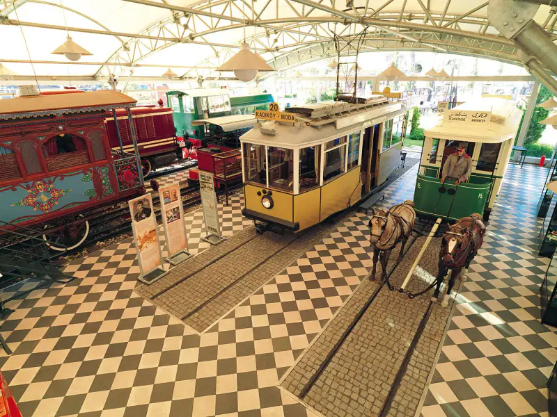 Rahmi M. Koç Museum - ảnh 4