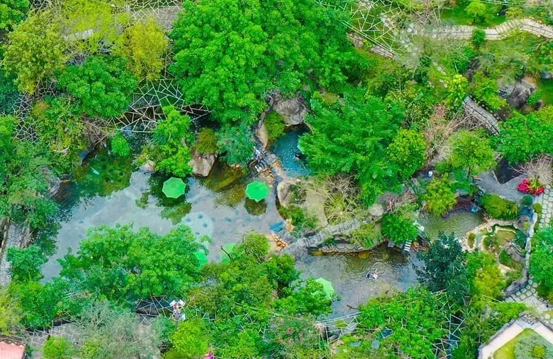 Tour tắm khoáng nóng núi Thần Tài - Đà Nẵng 1
