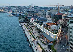 Karaköy Pier:  Bến tàu lịch sử - ảnh 5