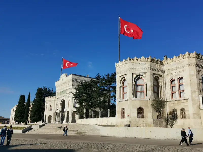 Quảng trường Beyazit Square - ảnh 3