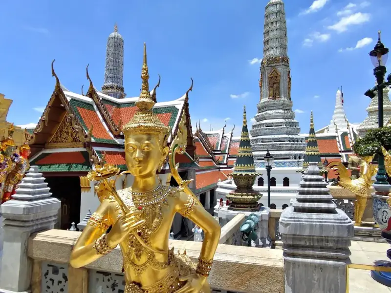 Chùa Phật Ngọc (The Temple of the Emerald Buddha) - ảnh 3