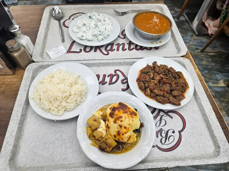 Balkan Restaurant - ảnh 3