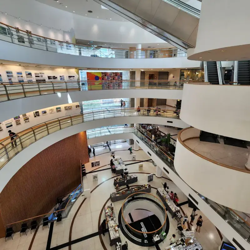 Bangkok Art & Culture Centre - ảnh 5