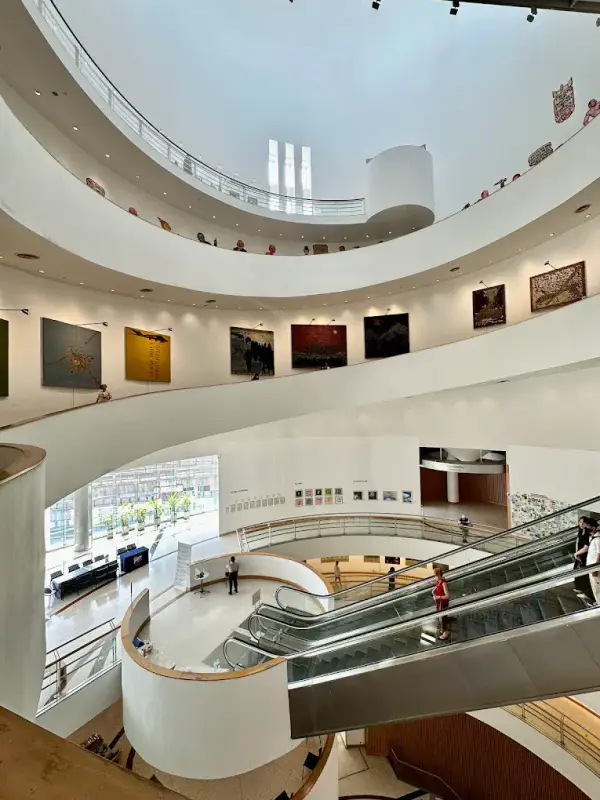 Bangkok Art & Culture Centre - ảnh 6