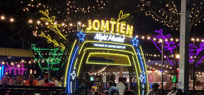 Chợ đêm Jomtien - ảnh 3