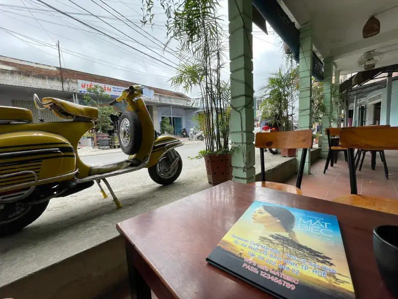 Cà Phê Mắt Biếc - ảnh 2