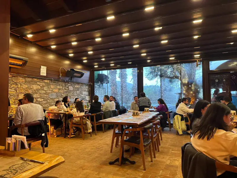 Mekan Efes Restaurant - ảnh 5
