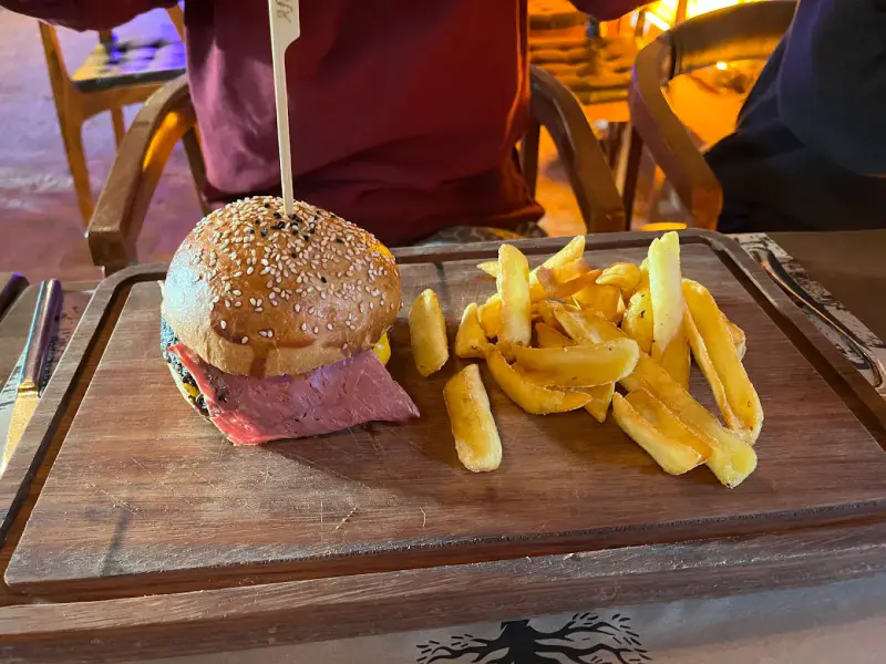 Mekan Efes Restaurant - ảnh 4