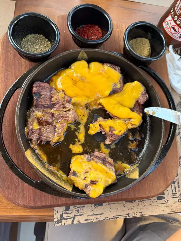 Mekan Efes Restaurant - ảnh 7