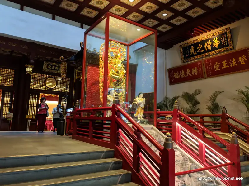 Chùa Phật Nha (Buddha Tooth Relic Temple) - ảnh 3
