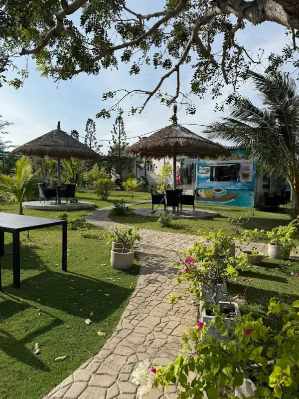 By teras Restaurant - ảnh 4