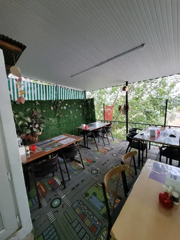Almanyalının Yeri restorant pamukkale - ảnh 2