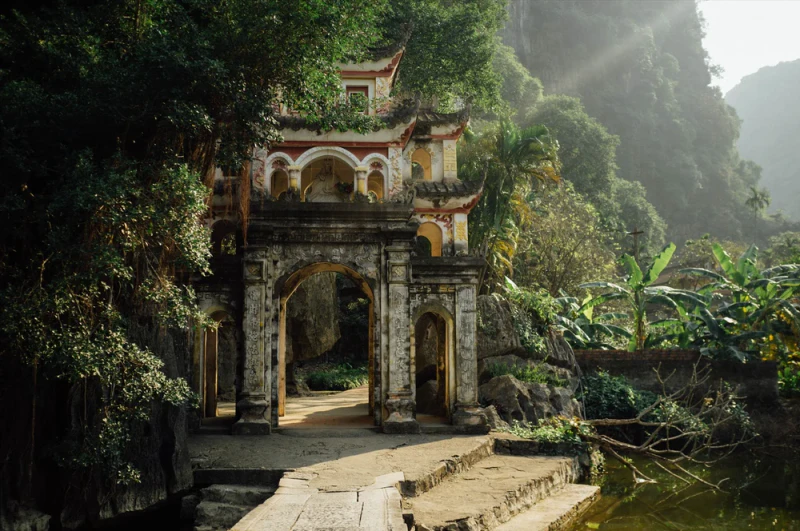Chùa Bích Động - ảnh 6