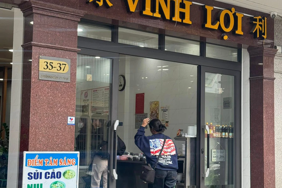 Tiệm Mì Vĩnh Lợi